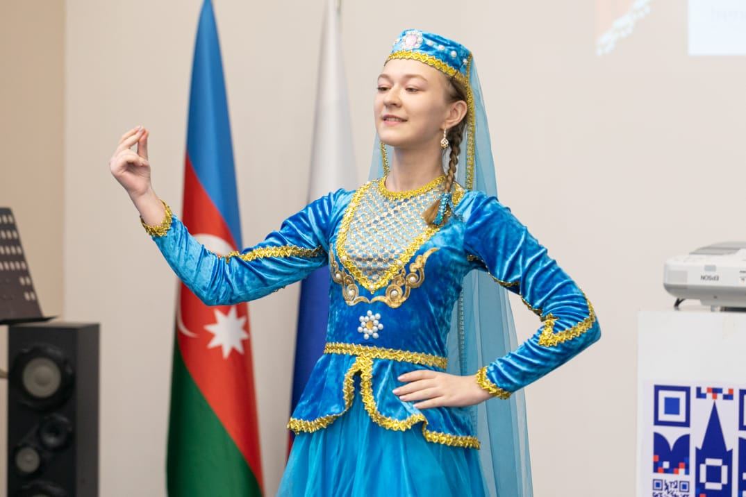 От XVIII до XXI век – музыкальная машина времени в Баку (ВИДЕО, ФОТО)