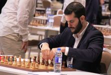 Интересные моменты World Chess Cup 2023 в Баку – репортаж с битвы умов, кубки в форме короля и ферзя (ФОТО)