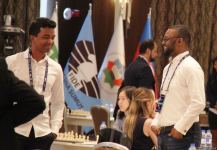 Интересные моменты World Chess Cup 2023 в Баку – репортаж с битвы умов, кубки в форме короля и ферзя (ФОТО)