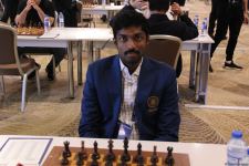 Интересные моменты World Chess Cup 2023 в Баку – репортаж с битвы умов, кубки в форме короля и ферзя (ФОТО)