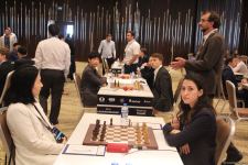 Интересные моменты World Chess Cup 2023 в Баку – репортаж с битвы умов, кубки в форме короля и ферзя (ФОТО)