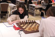 Интересные моменты World Chess Cup 2023 в Баку – репортаж с битвы умов, кубки в форме короля и ферзя (ФОТО)