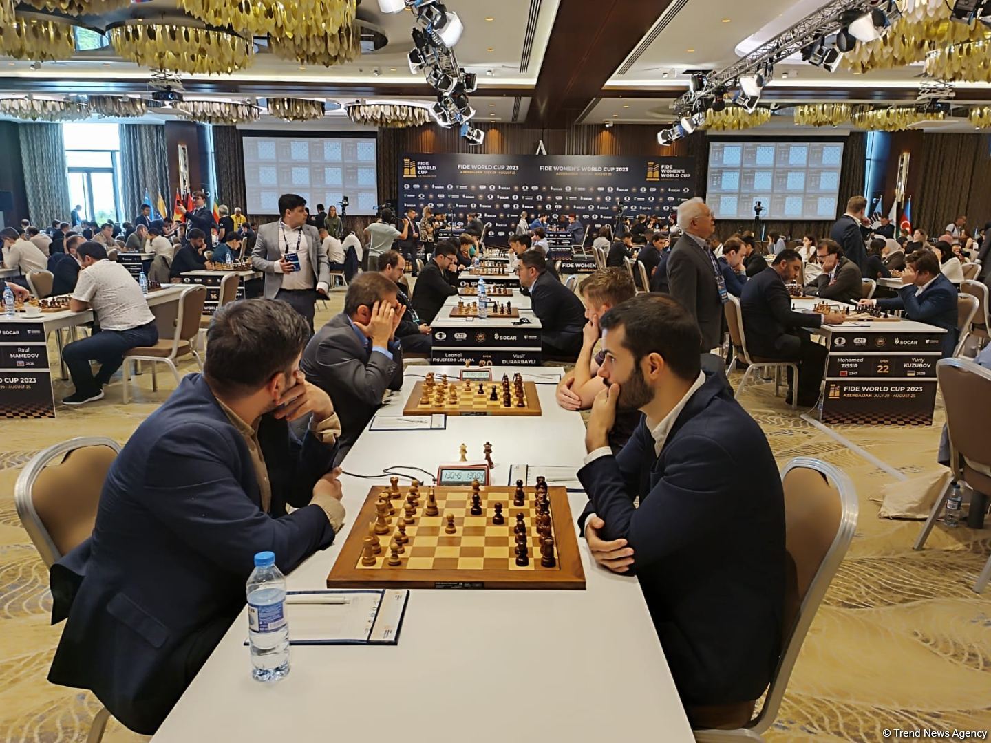 В Баку стартовал юбилейный Кубок мира по шахматам ФИДЕ с участием более трехсот шахматистов (ФОТО)