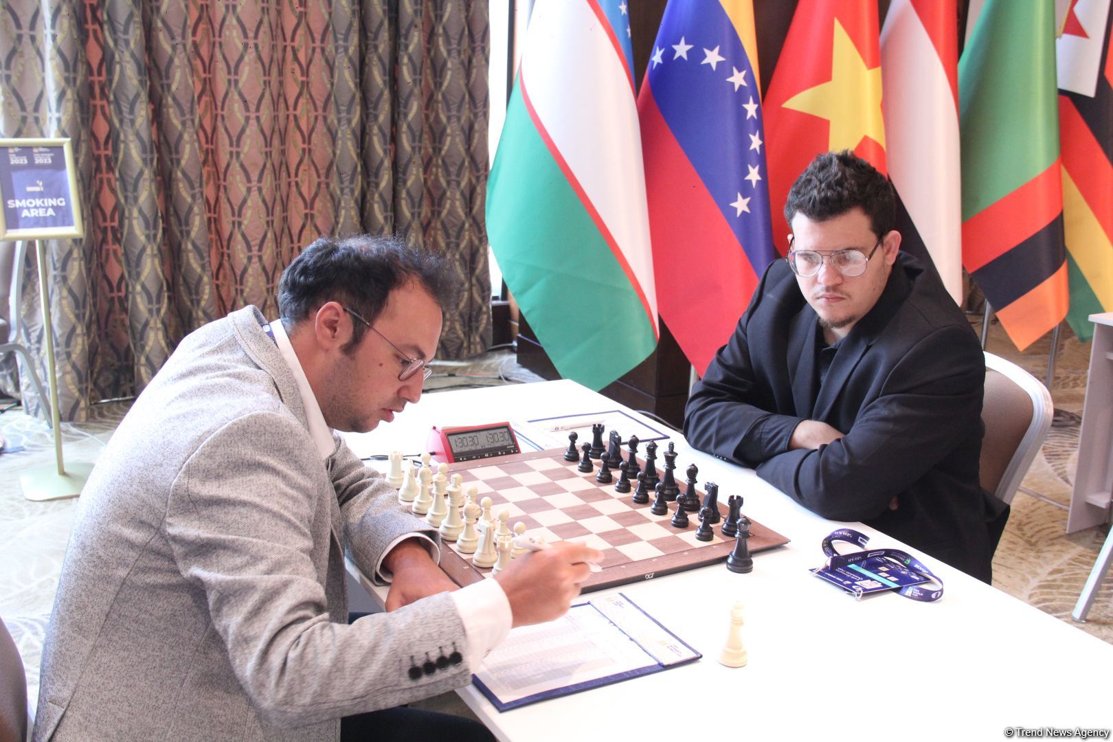 Интересные моменты World Chess Cup 2023 в Баку – репортаж с битвы умов, кубки в форме короля и ферзя (ФОТО)