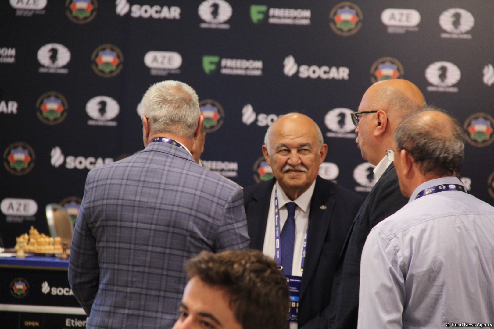 Интересные моменты World Chess Cup 2023 в Баку – репортаж с битвы умов, кубки в форме короля и ферзя (ФОТО)