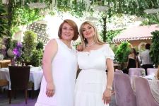 White Party азербайджанской художницы: Я люблю  чувство белого холста… (ФОТО)