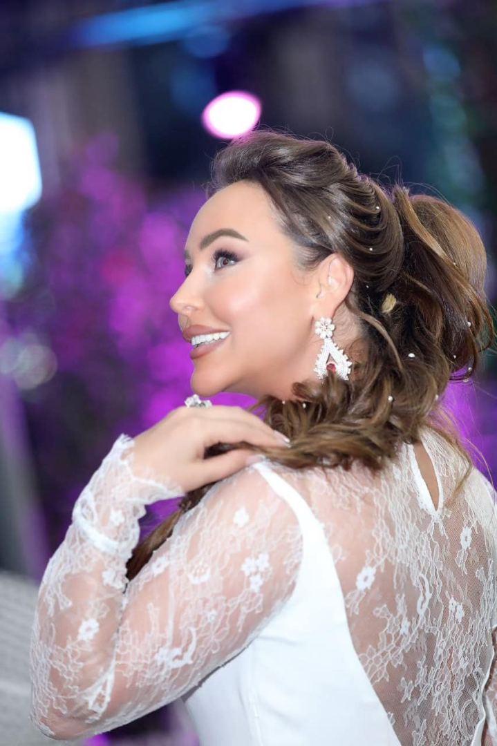 White Party азербайджанской художницы: Я люблю  чувство белого холста… (ФОТО)