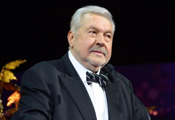 В Баку отметят юбилей Юлия Гусмана: Премьера "Не бойся, мы с тобой!" (ФОТО)