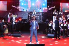 Бакинское лето провожаем под душевные хиты Эйюба Ягубова и Big Band Sound Pro (ВИДЕО, ФОТО)