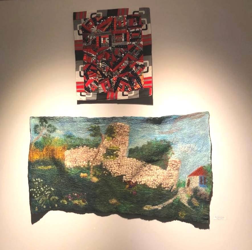 Творческие женщины Азербайджана представили выставку изделий ручной работы (ФОТО)