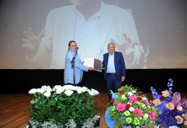 Жизнь как будто хороша… Юбилей мэтра азербайджанского кино Вагифа Мустафаева (ФОТО)