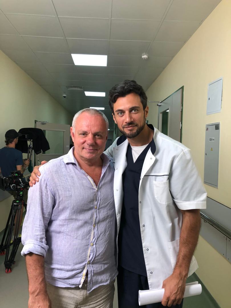 Азербайджанец решает познакомиться с русской женщиной, которую спасло сердце его жены (ФОТО)