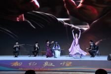 Азербайджанская музыка и танец представлены на концерте Международной культурной выставки "Шелковый путь" в Китае (ФОТО)