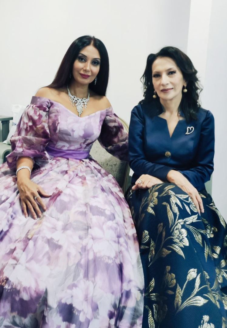 Солистка Азербайджанского академического музыкального театра выступила в Узбекистане (ФОТО)