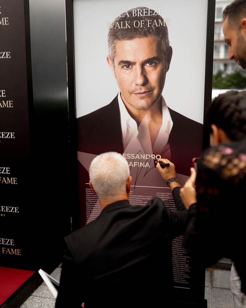 На Sea Breeze Walk of Fame состоялась церемония закладки звезды всемирно известного Alessandro Safina (ФОТО)
