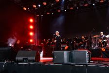 Алессандро Сафина в преддверии юбилея выступил с потрясающим концертом в Баку (ВИДЕО, ФОТО)