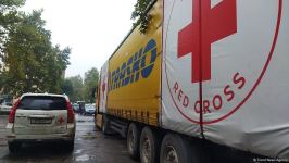 Большегруз с продовольствием из России второй день ожидает проезда в Ханкенди  (ФОТО/ВИДЕО)