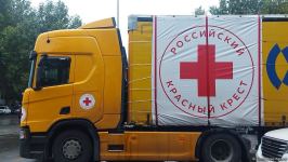 Большегруз с продовольствием из России второй день ожидает проезда в Ханкенди  (ФОТО/ВИДЕО)