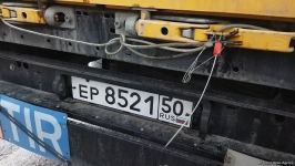 Большегруз с продовольствием из России второй день ожидает проезда в Ханкенди  (ФОТО/ВИДЕО)