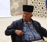 В старинной части Баку - Ичери шехер стартовал турнир по нардам среди ветеранов (ФОТО)