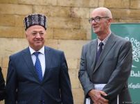 В старинной части Баку - Ичери шехер стартовал турнир по нардам среди ветеранов (ФОТО)