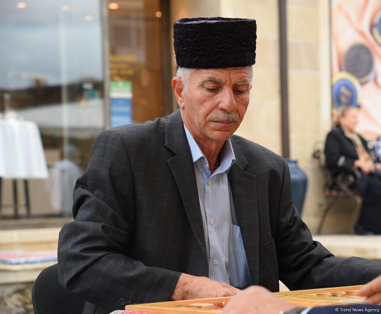 В старинной части Баку - Ичери шехер стартовал турнир по нардам среди ветеранов (ФОТО)