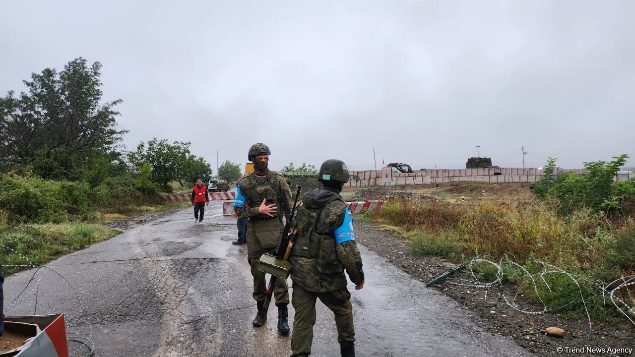 Дорога Агдам-Ханкенди открыта: Грузовик из России отправился в Карабах (ФОТО/ВИДЕО)