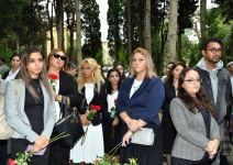 В Баку почтена память выдающегося композитора Арифа Меликова (ФОТО)