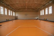 Фоторепортаж из новооткрывшейся школы номер 11 в Хырдалане