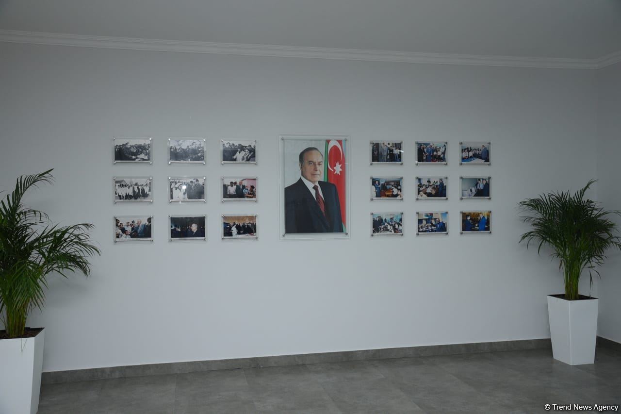 Фоторепортаж из новооткрывшейся школы номер 11 в Хырдалане