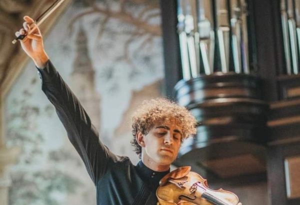 Азербайджанский виртуоз стал лауреатом престижного конкурса имени Шимановского в Польше (ФОТО)