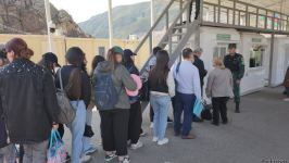 Еще 79 человек армянского происхождения покинули Карабах (ФОТО)