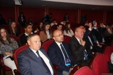 Азербайджанская делегация приняла участие в "Каспийском медиафоруме" и посетила школу имени Гейдара Алиева в Астрахани (ФОТО)