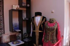 Азербайджанская делегация приняла участие в "Каспийском медиафоруме" и посетила школу имени Гейдара Алиева в Астрахани (ФОТО)