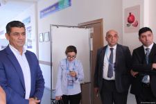 Азербайджанская делегация приняла участие в "Каспийском медиафоруме" и посетила школу имени Гейдара Алиева в Астрахани (ФОТО)