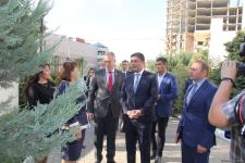 Азербайджанская делегация приняла участие в "Каспийском медиафоруме" и посетила школу имени Гейдара Алиева в Астрахани (ФОТО)