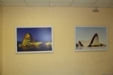 Азербайджанская делегация приняла участие в "Каспийском медиафоруме" и посетила школу имени Гейдара Алиева в Астрахани (ФОТО)