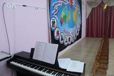 Азербайджанская делегация приняла участие в "Каспийском медиафоруме" и посетила школу имени Гейдара Алиева в Астрахани (ФОТО)