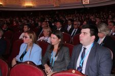 Азербайджанская делегация приняла участие в "Каспийском медиафоруме" и посетила школу имени Гейдара Алиева в Астрахани (ФОТО)