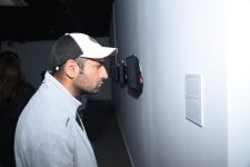 YARAT представил выставочный проект "MONO" – одиночество и диалог с нейросетью (ФОТО)