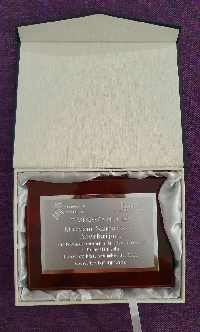 Марьям Шабанова признана лучшей эстрадной исполнительницей "Легенды Средиземноморья" в Испании (ФОТО)