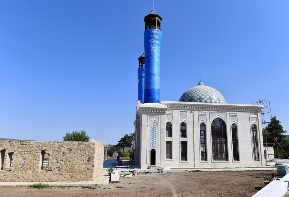 Президент Ильхам Алиев ознакомился с работами, проводимыми в Зангиланской городской мечети (ВИДЕО/ФОТО)