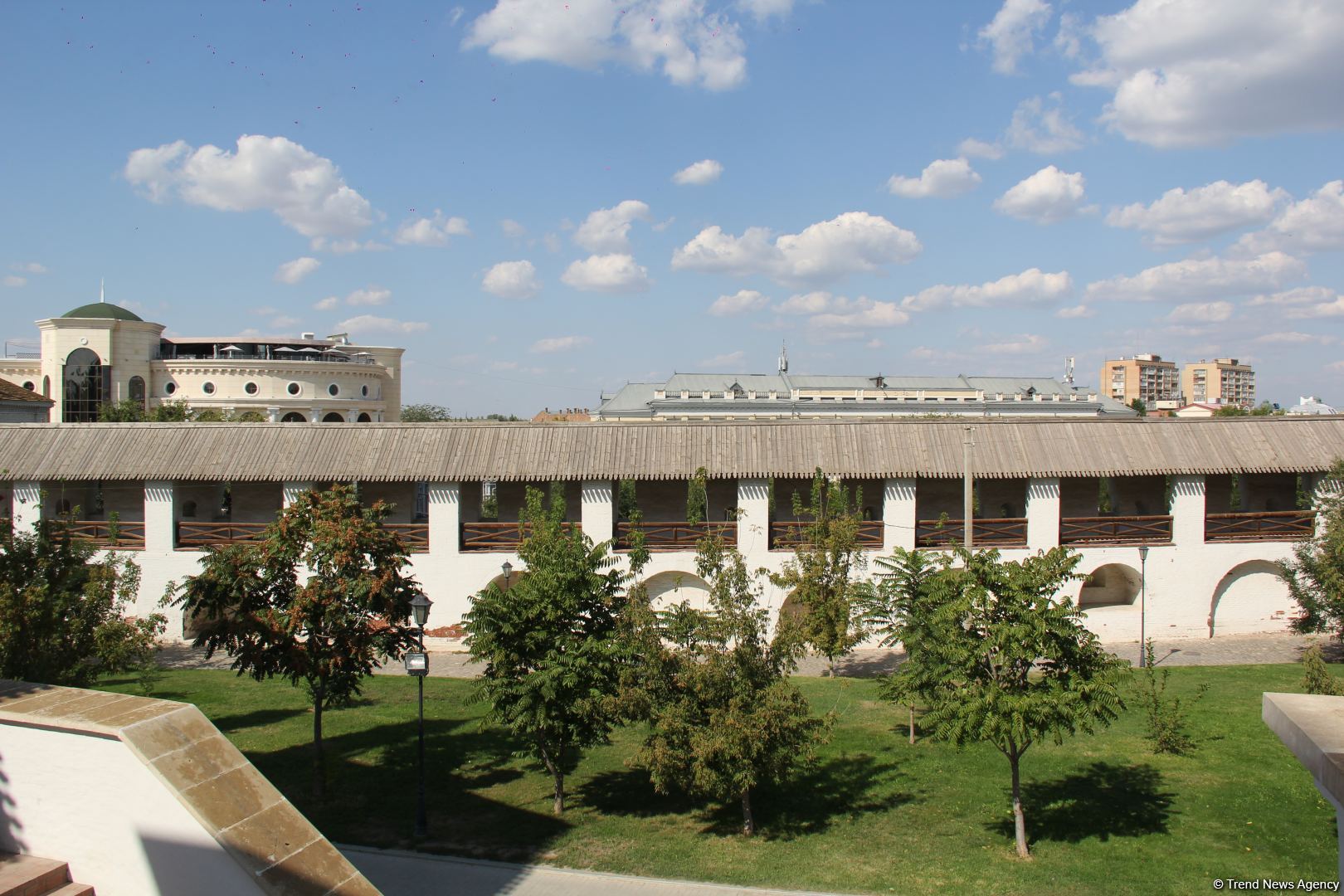 Астрахань глазами азербайджанца – рыбный рай, золото кочевников, доисторические животные, уникальный Кремль и картины  (ФОТО)