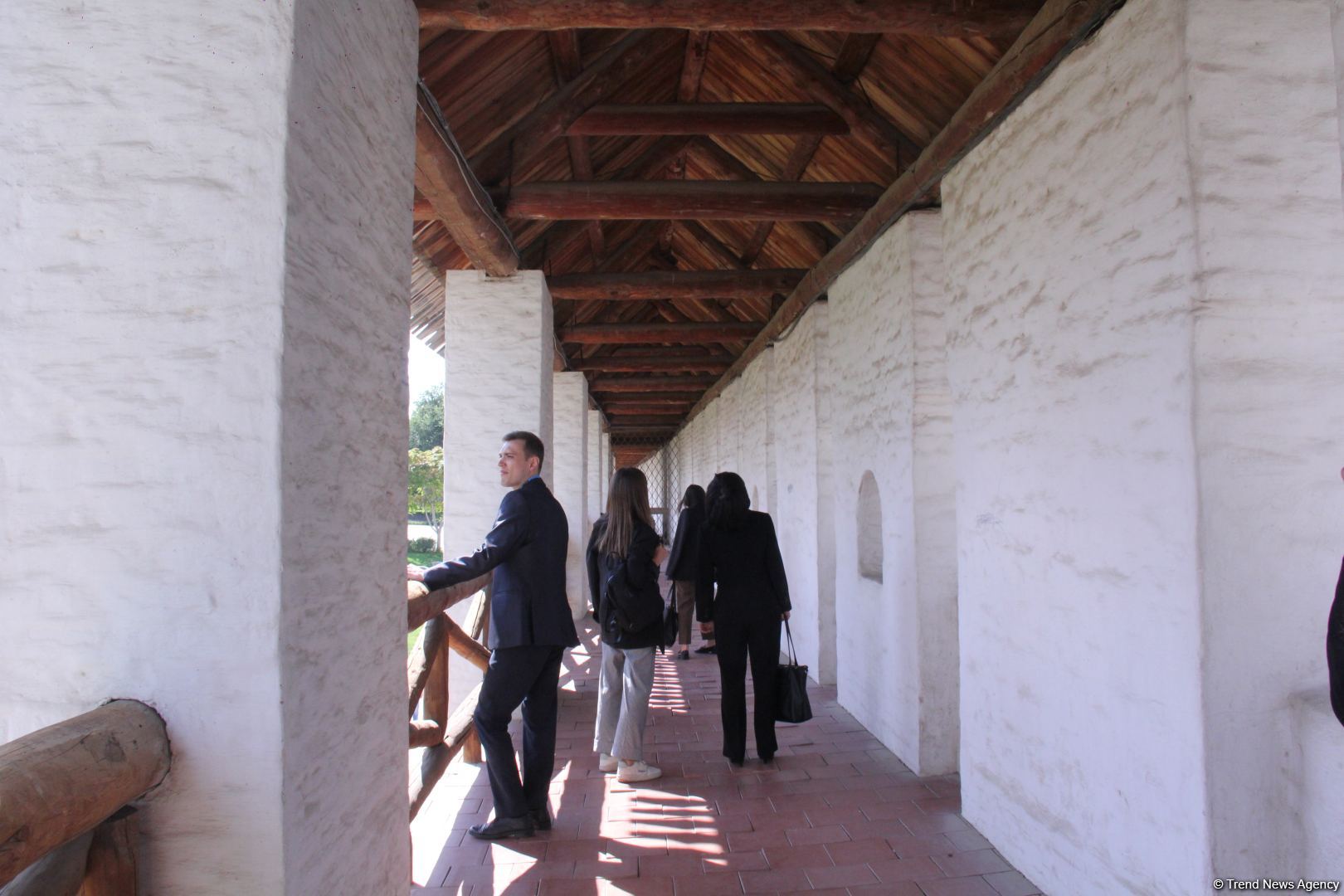 Астрахань глазами азербайджанца – рыбный рай, золото кочевников, доисторические животные, уникальный Кремль и картины  (ФОТО)