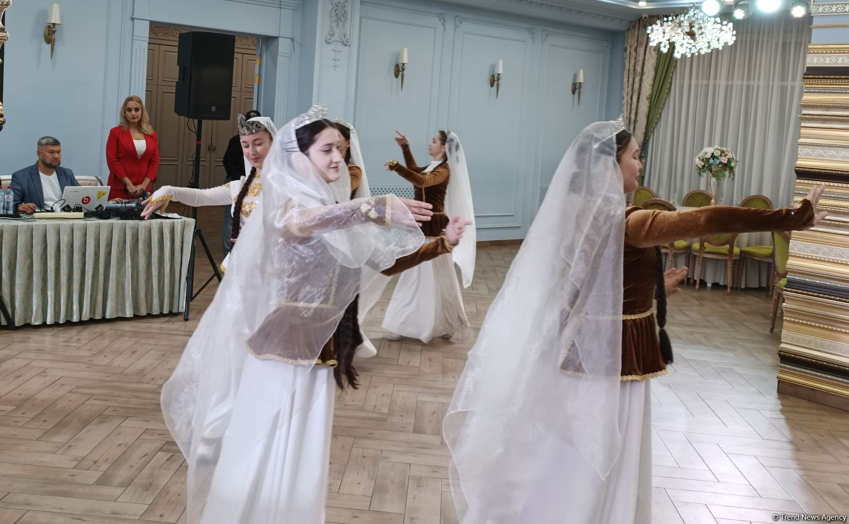 Астрахань глазами азербайджанца – рыбный рай, золото кочевников, доисторические животные, уникальный Кремль и картины  (ФОТО)