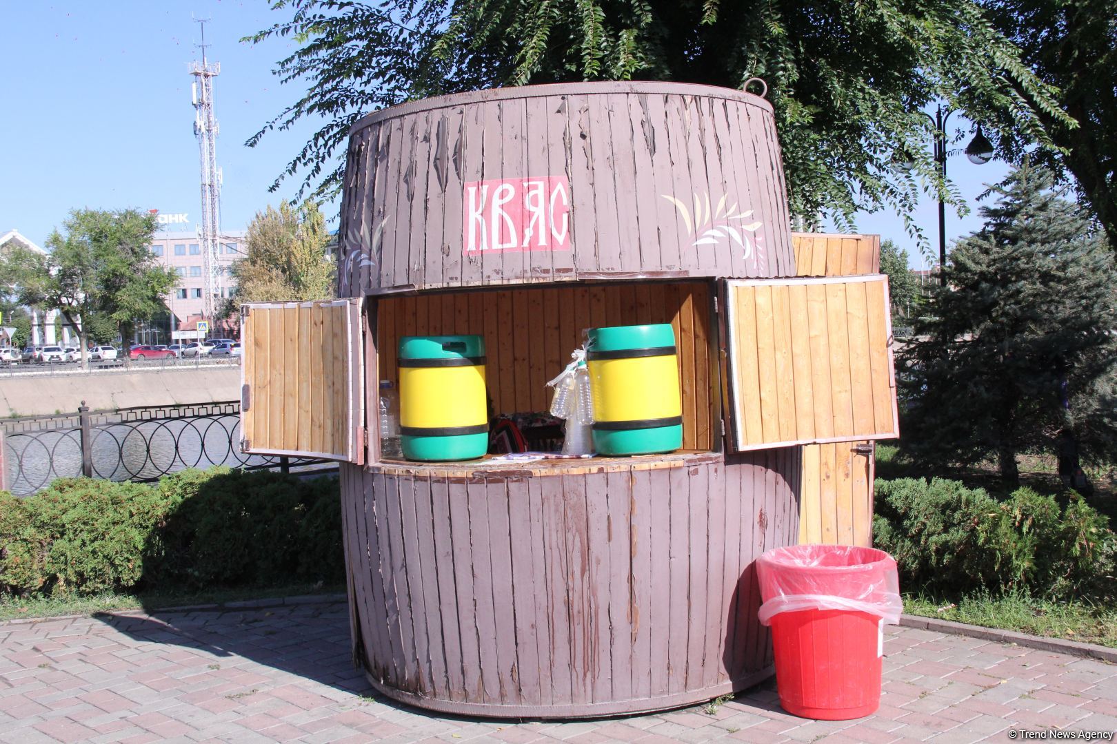 Астрахань глазами азербайджанца – рыбный рай, золото кочевников, доисторические животные, уникальный Кремль и картины  (ФОТО)