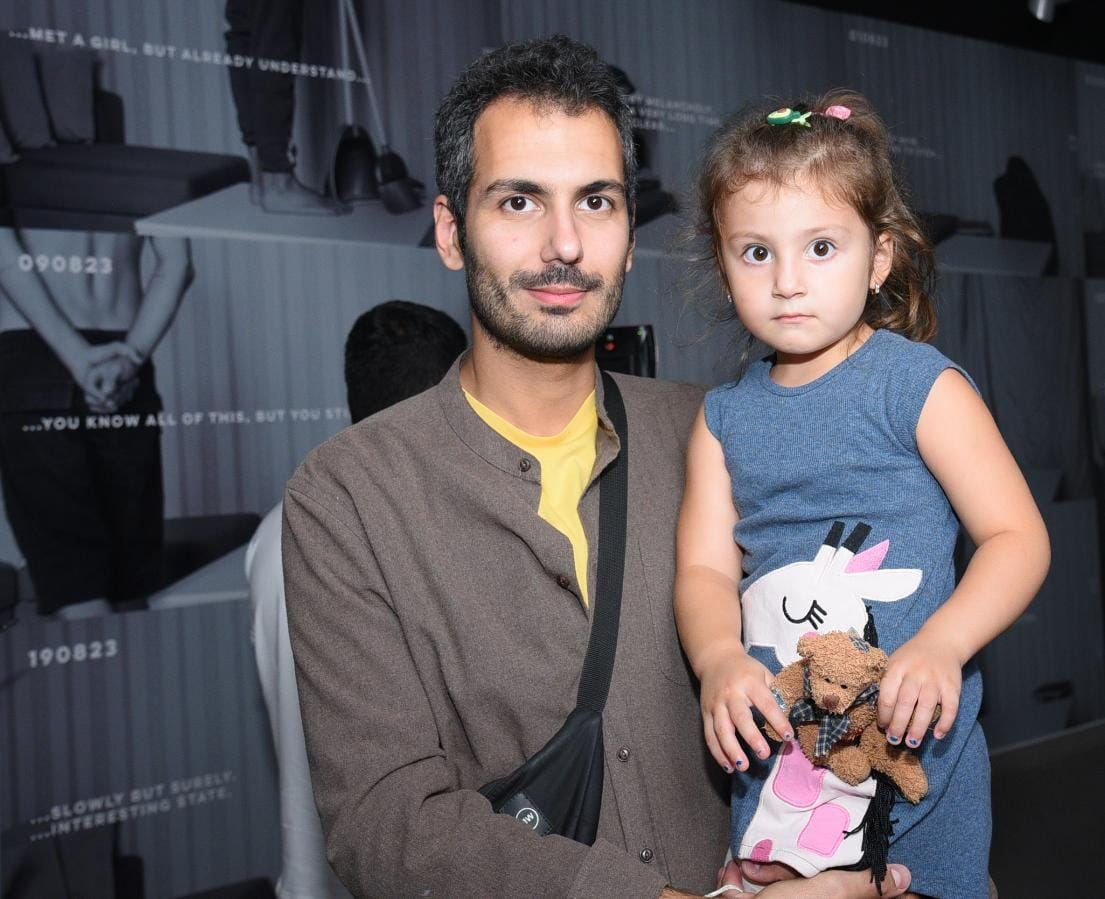 YARAT представил выставочный проект "MONO" – одиночество и диалог с нейросетью (ФОТО)