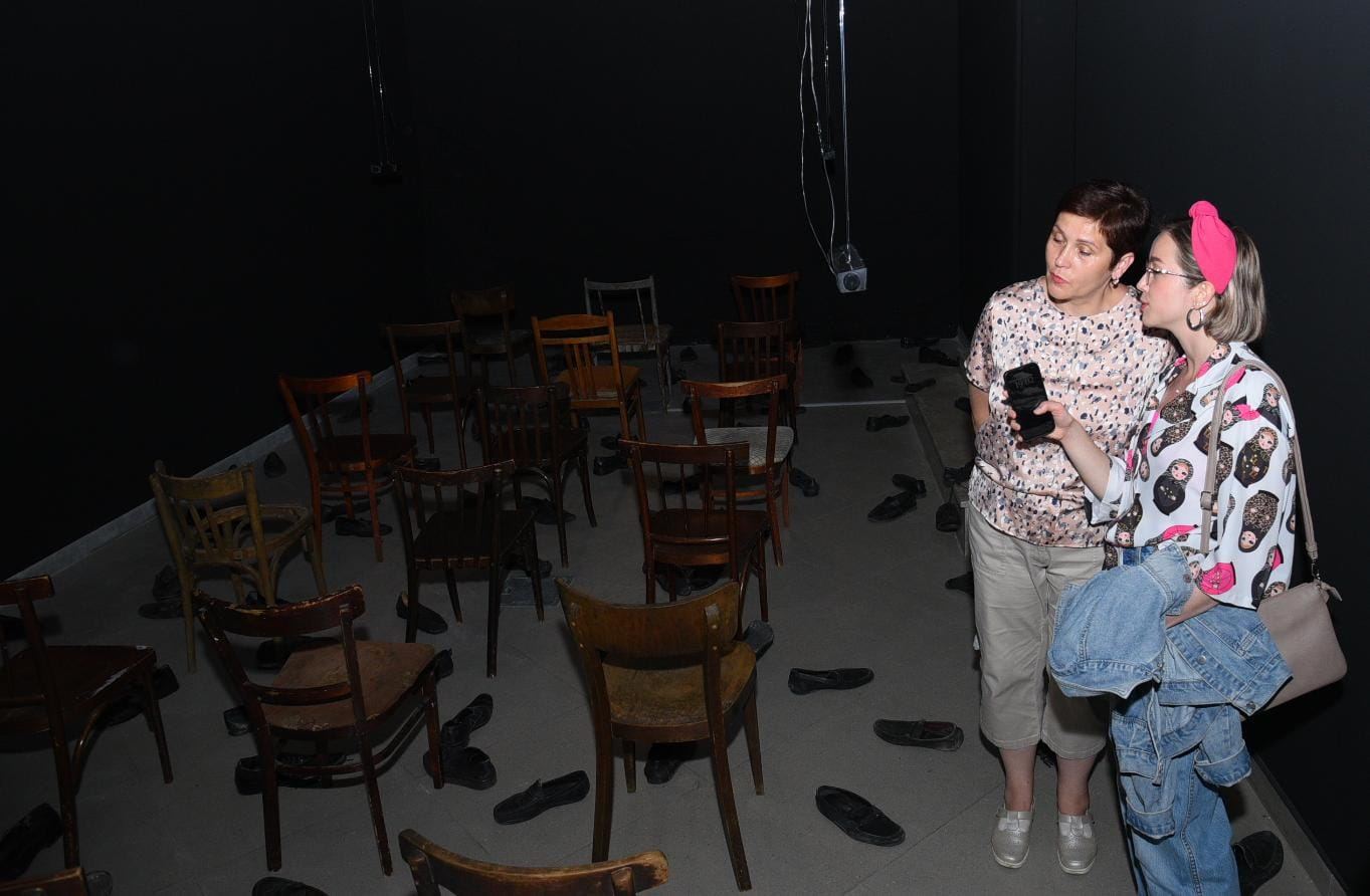 YARAT представил выставочный проект "MONO" – одиночество и диалог с нейросетью (ФОТО)