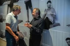 YARAT представил выставочный проект "MONO" – одиночество и диалог с нейросетью (ФОТО)