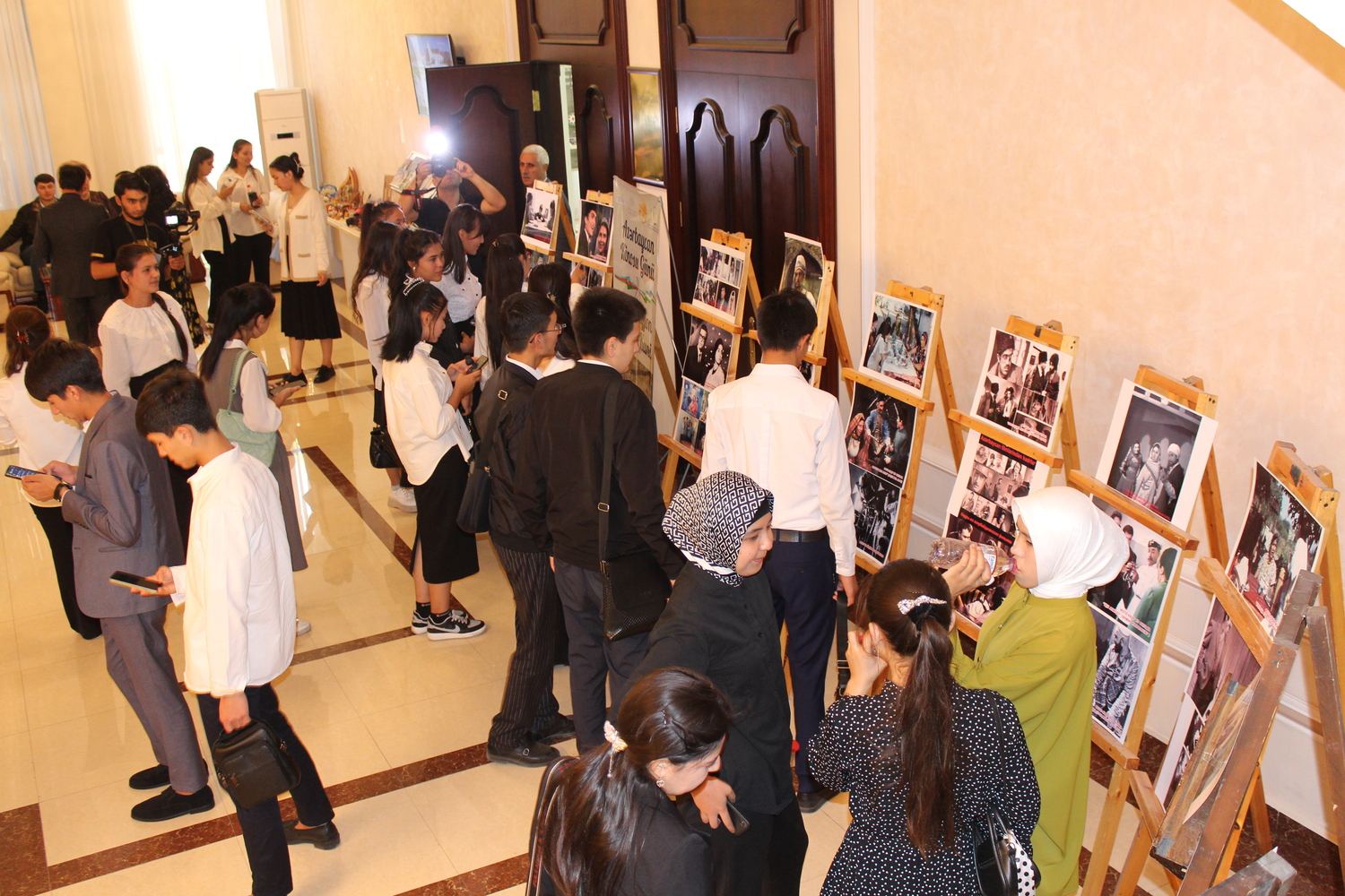 В Узбекистане состоялось открытие Дней азербайджанского кино (ФОТО)